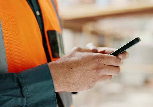 How to connect with roofing customers using social media